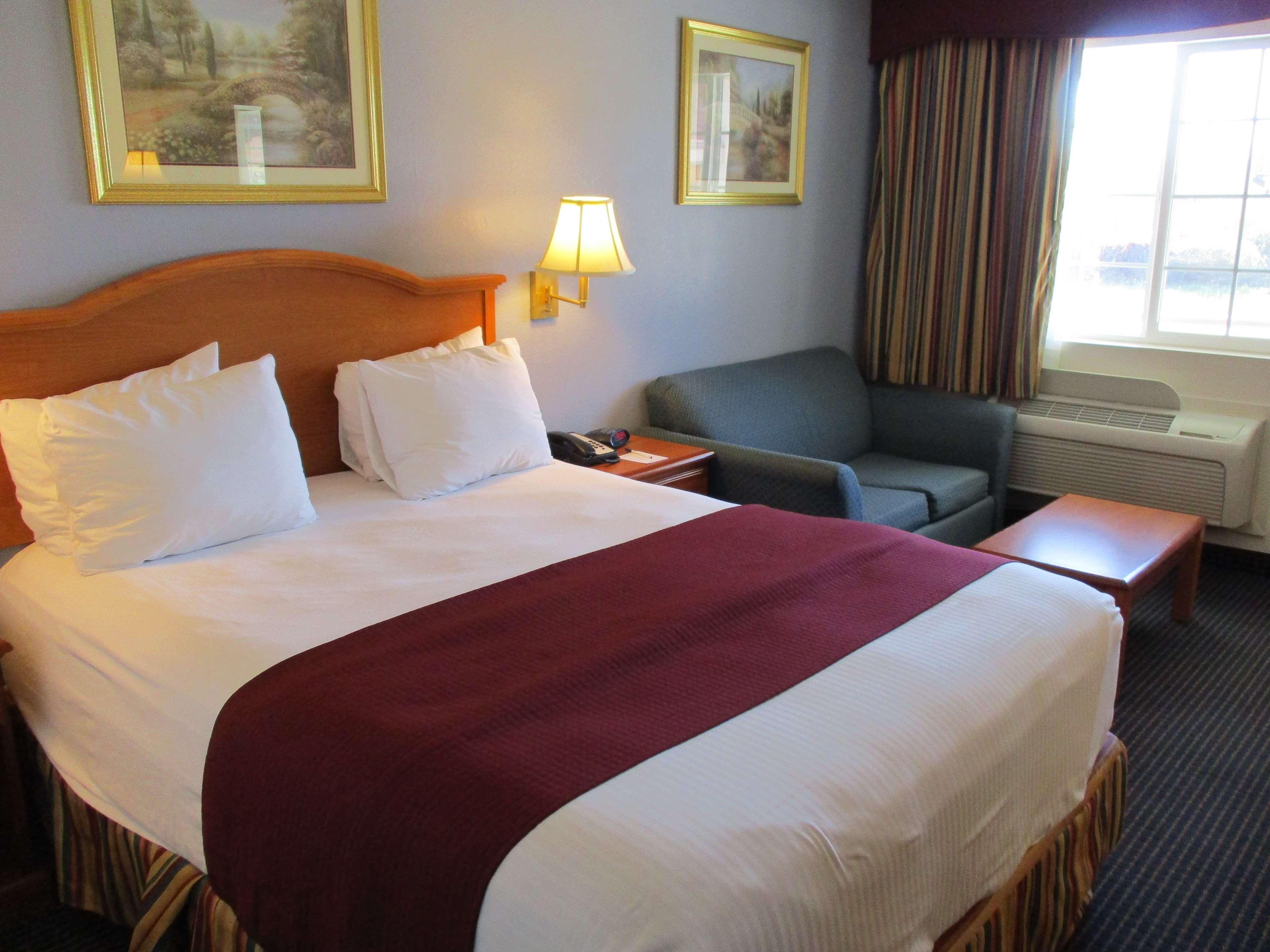Best Western Palestine Inn Экстерьер фото