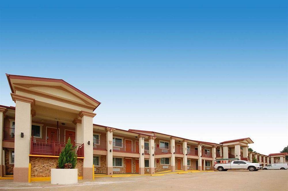 Best Western Palestine Inn Экстерьер фото